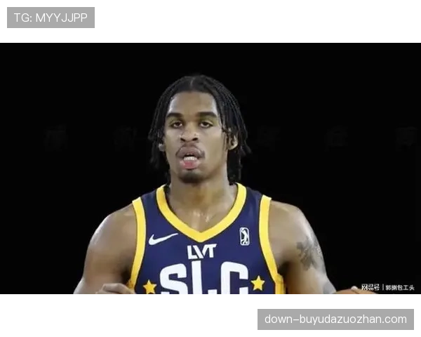 深圳男篮正式注册约书亚·克里斯托弗，顶替受伤约翰逊出战